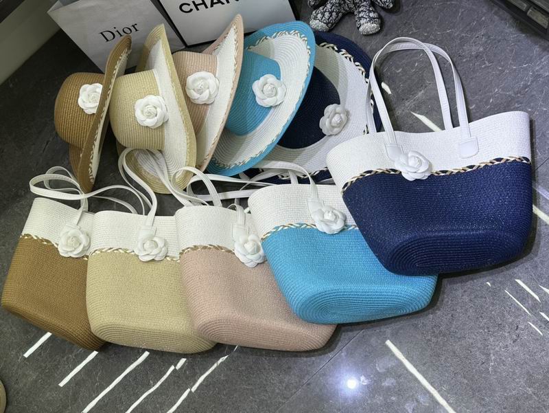 Chanel Beach bag hat dx11